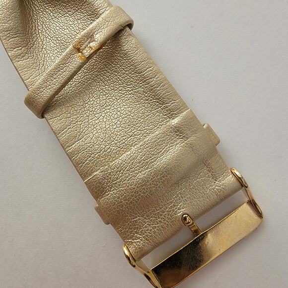 Vintage Watches Gold Wide Strap Square Dial Watch Bold Y2K Glam Statement - Picture 8 of 10